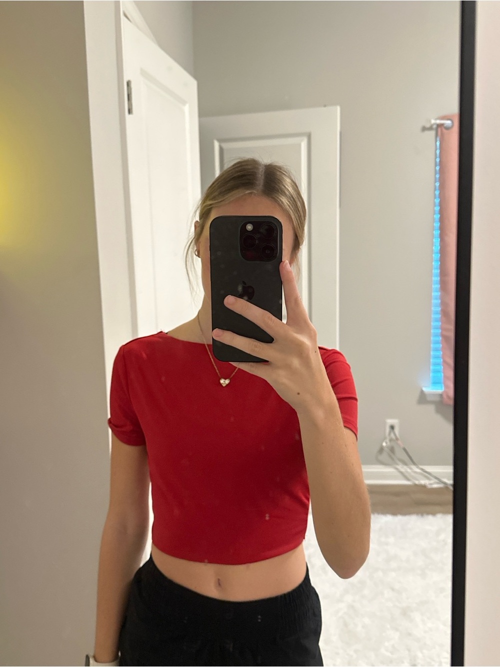 SHEIN Red Short Sleeve Cropped Tee With Open Back
